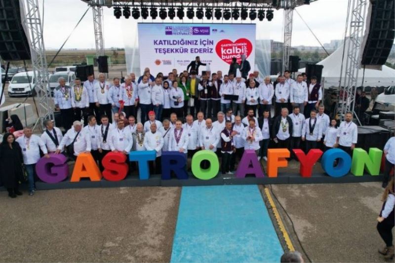 Gastro yarışına Afyon da eklendi! Aşçıların yemek yarışı nefes kesti