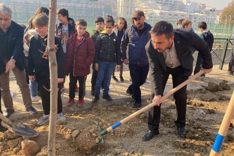 Bursa Kestel Belediyesi’nden ‘ağaç’ seferberliği