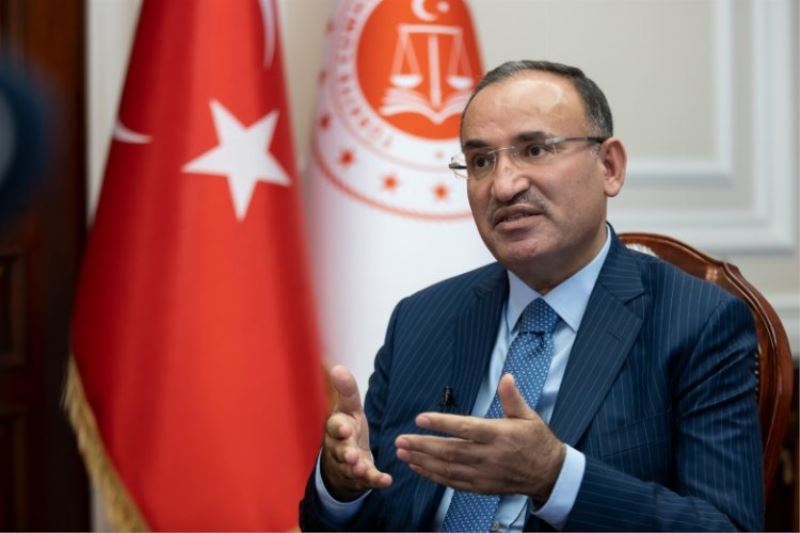 Bakan Bozdağ: Kadınlardan yana tarafız