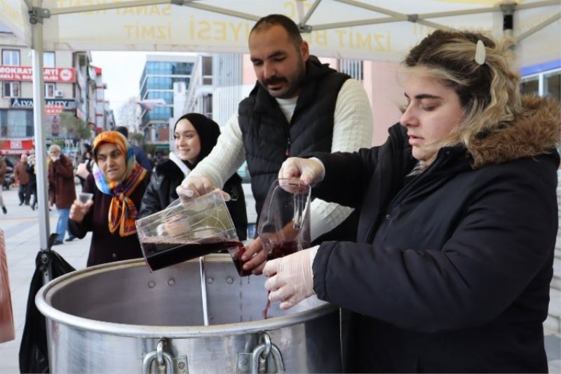 İzmitlilerden aronya suyuna tam not