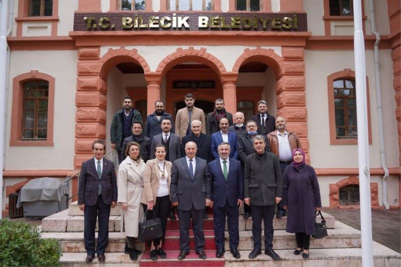 AK Parti Bilecik İl Başkanı Yıldırım’dan CHP’li Belediye Başkanvekiline hayırlı olsun ziyareti