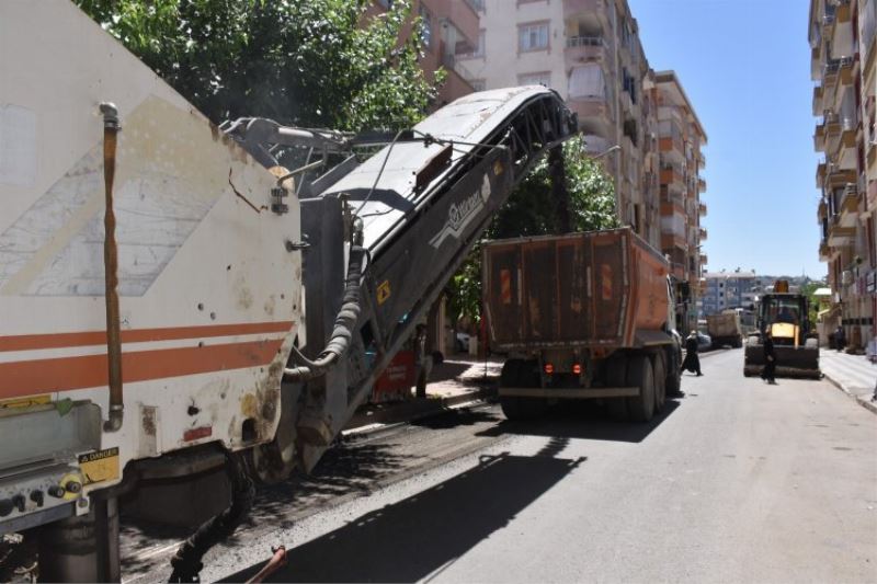 Siirt’te mahalle yolları yenileniyor