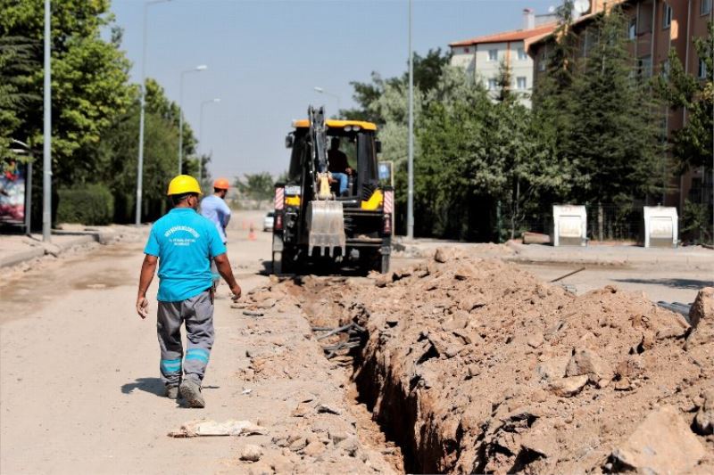 2000 EVLER TOKİ’de içme suyu hattı yenileniyor