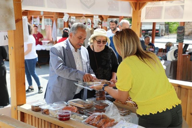 ‘Maharetli Eller Kadın Üretici Pazarı Talas