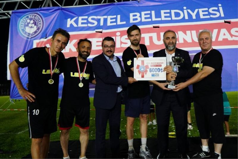 Bursa Kestel’de Ayak Tenisi