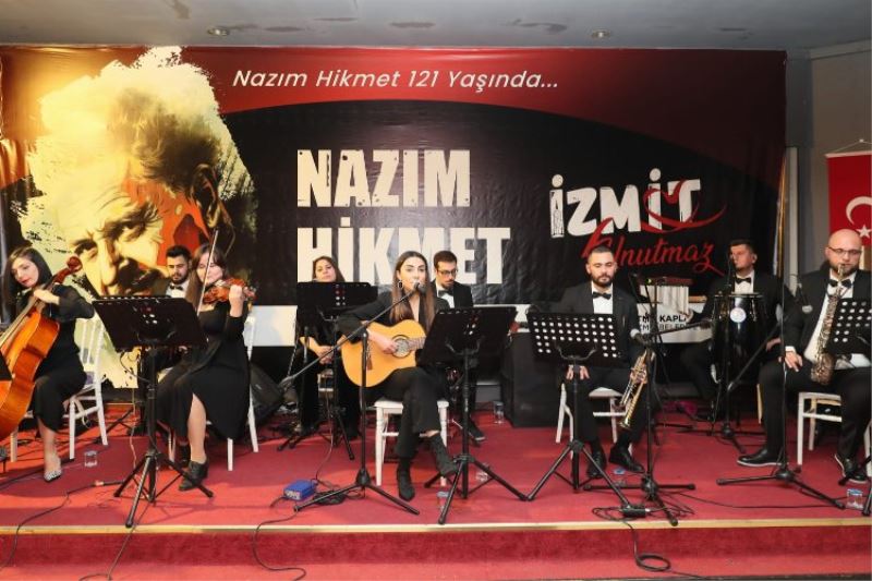 Nazım Hikmet, 121’inci doğum gününde İzmit