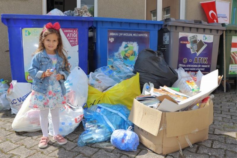 40 bin kilogramlık atık çocukları ödüllendirdi