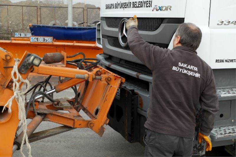 Sakarya araçları yağış öncesine hazırlanıyor