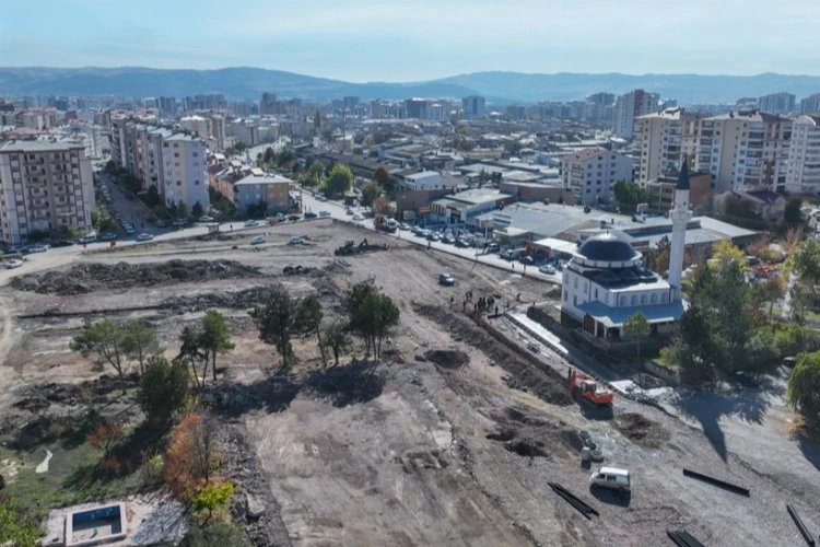 Sivas yeni yollarla sorunsuz ulaşım hedefliyor