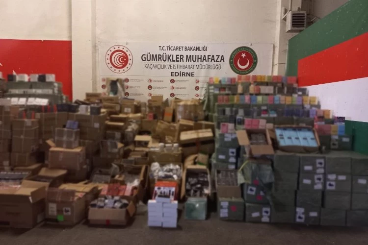 Kapıkule’de Gümrük Muhafaza kaçakçılara karşı 