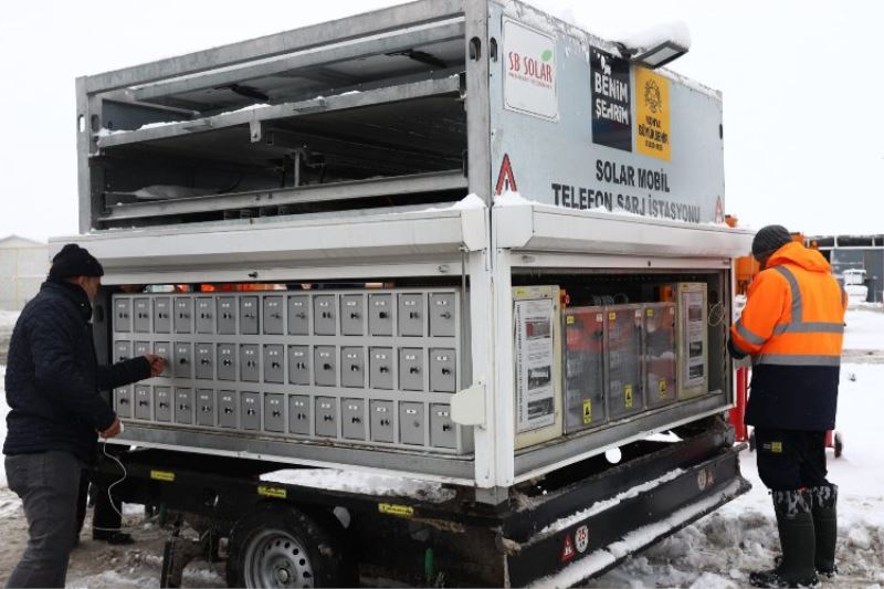 Mobil şarj istasyonları deprem bölgesinde