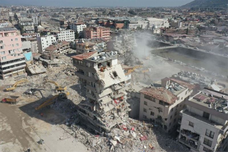 Kocaeli, Hatay’da 51 binanın yıkımını yaptı