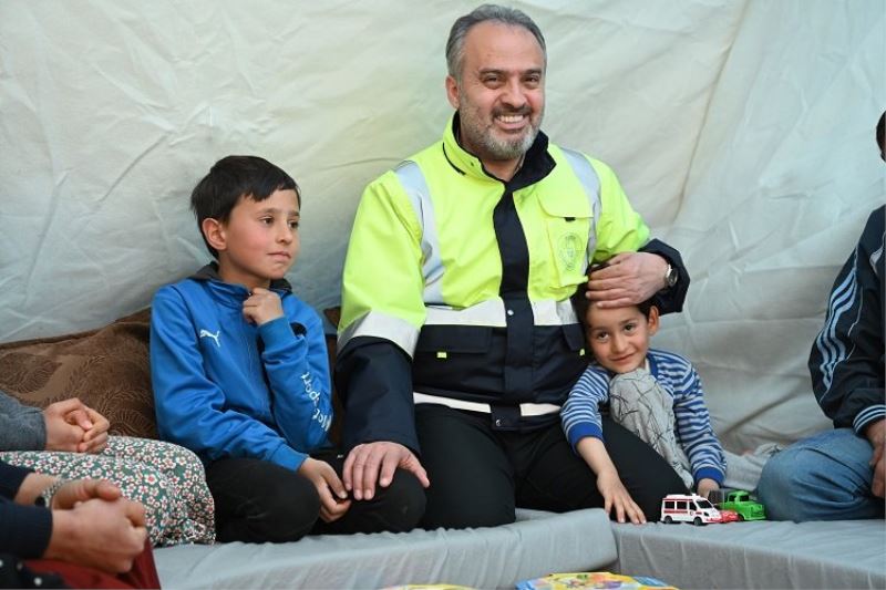 Hataylı afetzedelere Bursa morali