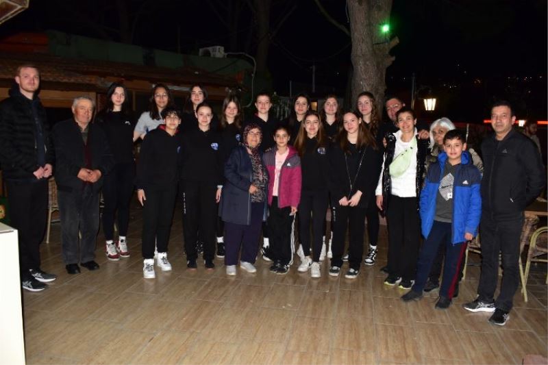 Ataspor Voleybol Takımı iftarda buluştu