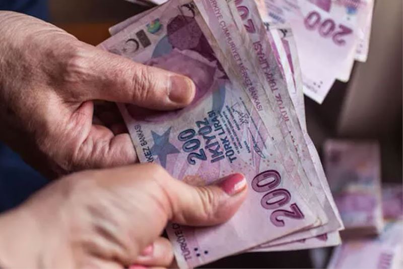 Bakan Yanık: 2,7 milyar lira hesaplarda