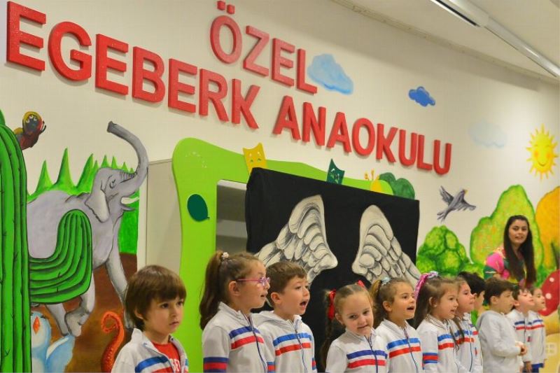 Annelerle çocukların eğlenceli buluşması