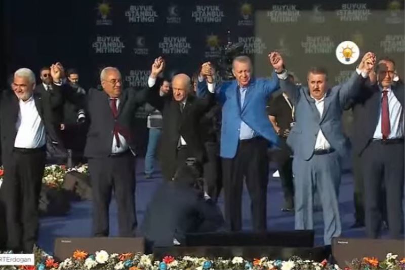 Cumhurbaşkanı Erdoğan: Yükselişin lokomotifi yine İstanbul olacak