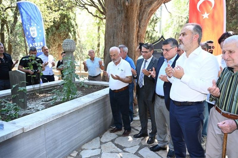 Softaoğlu Mehmed Pehlivan dualarla anıldı