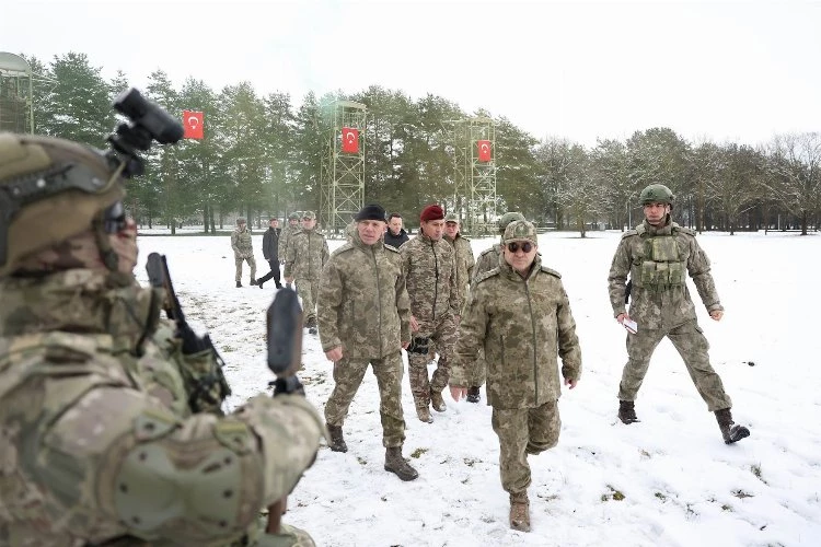 Orgeneral Bayraktaroğlu Bolu 2. Komando Tugayı