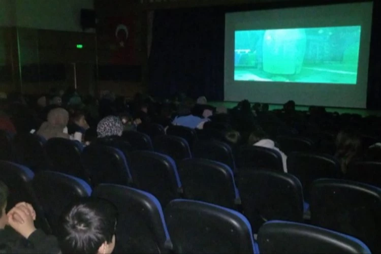 Sömestir tatilinde öğrencilerin sinema keyfi