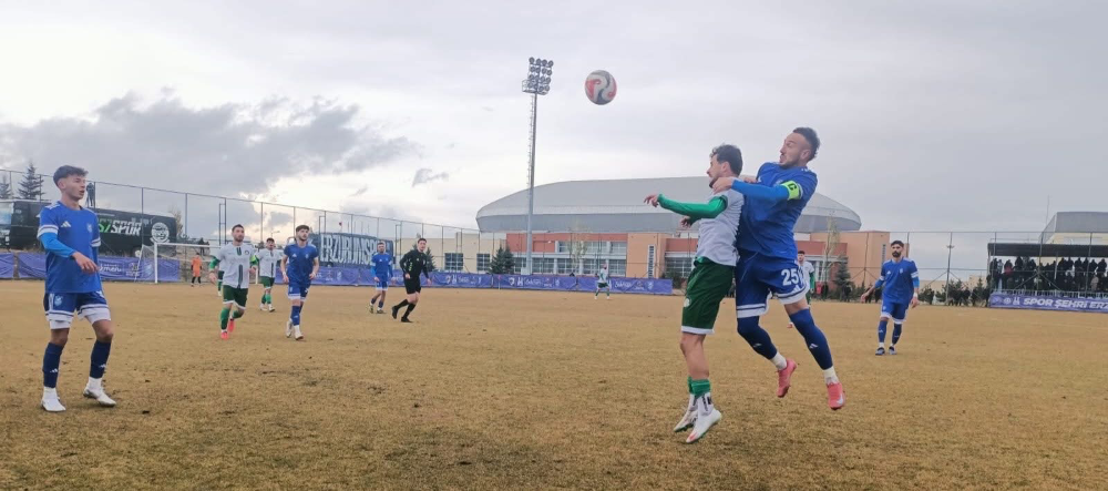 ERZURUM SPOR 1 attı 3 aldı