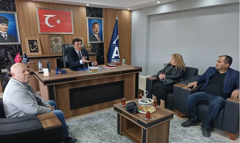 BAŞKAN AHMET İŞLEYEN SİYASETE GERİ DÖNDÜ